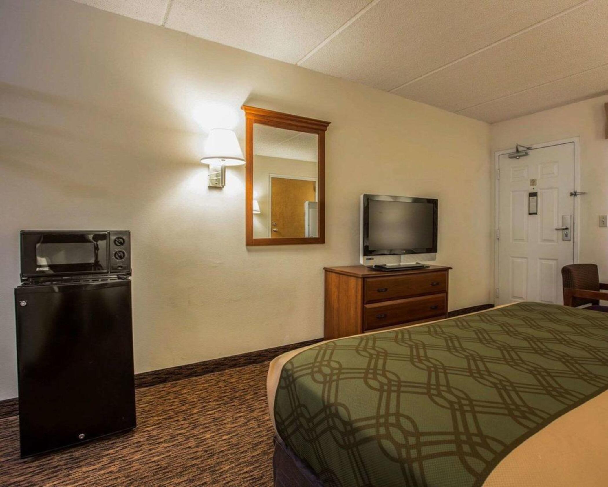 Hotel Econo & Lugoff